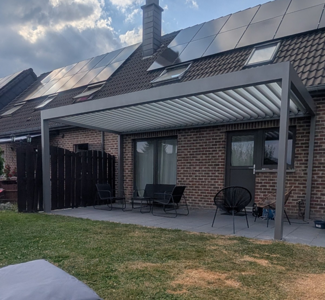 Pergola Bioclimatique IZI : Design moderne et confort sur mesure à Fléron